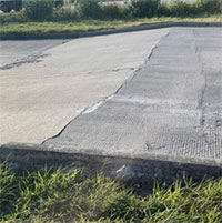 Nắng nóng - hung thần phá hủy nhà cửa và đường sá