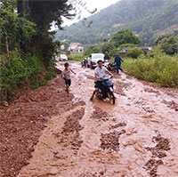 Vì sao miền Bắc mưa lớn suốt những ngày qua?