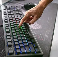 AI chỉ cần nghe tiếng gõ phím để đoán nội dung, đạt độ chính xác lên tới 95%