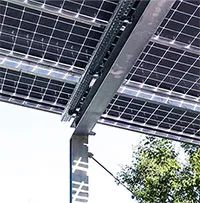 Các nhà khoa học sáng chế ra pin mặt trời hai mặt sử dụng siêu vật liệu perovskite