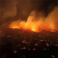 Chùm ảnh biển lửa tại "thiên đường" Hawaii khiến 270 tòa nhà bị thiêu rụi, 53 người chết