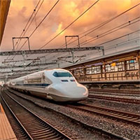 Mỹ sắp xây đường tàu viên đạn 330km/h