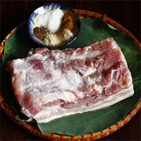 Ăn "thịt lợn hạ thổ" chôn 2-3 năm dưới đất có nguy hại?