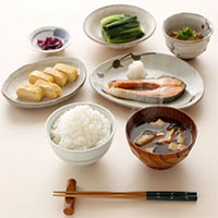 Tại sao ở Nhật không có cửa hàng ăn sáng?