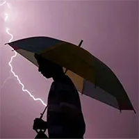 Chuyện hi hữu: Người đàn ông bị sét đánh 2 lần trong 5 phút
