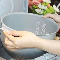 Tại sao khi nấu xong vẫn không nên mở nắp nồi cơm điện?