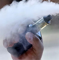 Vì sao thuốc lá điện tử có hại hơn thuốc lá?