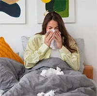 Tại sao mũi thường nghẹt vào buổi sáng?