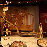 Vua Tutankhamun có thể chết do tai nạn giao thông