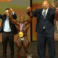Brian Shaw, người đàn ông khỏe nhất thế giới, khiến những vận động viên thể hình to lớn cũng trở nên nhỏ bé