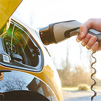 Ô tô điện có thực sự ít gây ô nhiễm hơn xe động cơ đốt trong?