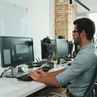 Ngồi 10 tiếng mỗi ngày làm tăng nguy cơ mất trí nhớ, dân văn phòng chột dạ vì ngày càng "não cá vàng"