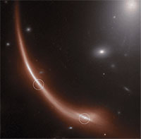 Năm 2035, một bóng ma vũ trụ 