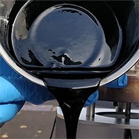 Startup biến phân người thành nhiên liệu máy bay