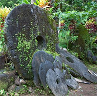 Khám phá đảo Yap: Hòn đảo nhỏ bé sử dụng những tảng đá khổng lồ làm tiền tệ