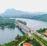 Dòng sông bắt nguồn từ dãy Trường Sơn: Gắn với "tọa độ lửa", chỉ dài 77km nhưng có tới hơn 100 thác nước