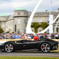 Tại sao một số chiếc xe ô tô không có kính chắn gió?