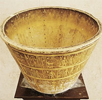Khám phá đồng hồ cổ xưa đo thời gian bằng nước