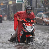 Dự báo thời tiết: Bắc bộ mưa giông từ chiều nay