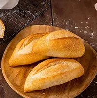 Bánh mì gói trong giấy báo "tưởng không hại nhưng hại không tưởng"