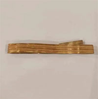 Dắt chó đi dạo trên cánh đồng, cậu bé tìm thấy 