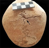 Bí ẩn nữ chiến binh thời Trung Cổ được chôn cất cùng 23 tu sĩ Tây Ban Nha