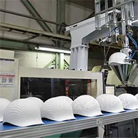 Nhật Bản ra mắt mũ bảo hiểm được làm từ vỏ sò và nhựa tái chế