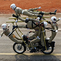 Tại sao Ấn Độ thích sử dụng mô tô trong lễ duyệt binh?