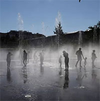 Kỷ lục ngày nóng nhất Trái đất bị phá vỡ chỉ sau 24 giờ