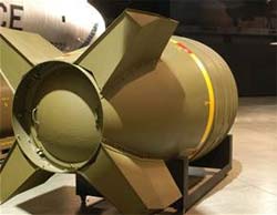 Mỹ thử thành công bom hơi khổng lồ