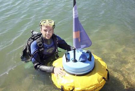 Úc: Thử nghiệm sống dưới nước 2 tuần