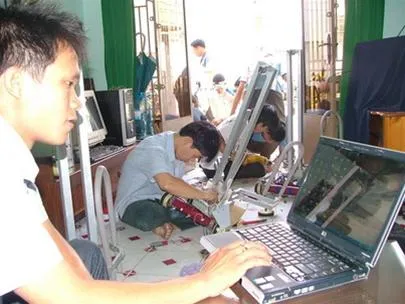 Nóng từ các nhà xưởng robocon