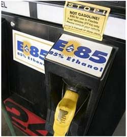 Mỹ đẩy mạnh sử dụng nhiên liệu ethanol