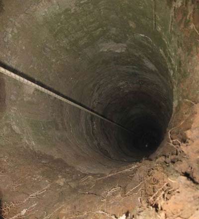 Những hố tròn bí hiểm ở Nga