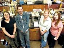 Polime “sạch” làm từ… cáu rượu!