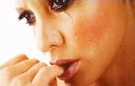 Yêu khiến người ta đau