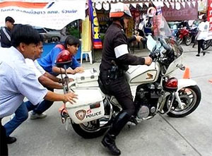 Dùng dầu ăn bị loại bỏ để sản xuất dầu sinh học