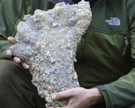 Dấu chân bí ẩn của Người Tuyết ở Nepal