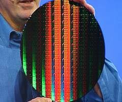 Hôm nay, thế giới kỷ niệm 60 năm ngày ra đời của bóng bán dẫn