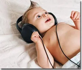 Âm nhạc giúp trẻ em thông minh và hoạt bát hơn