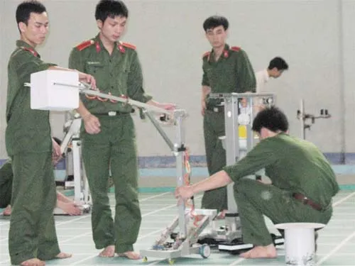 Khởi tranh mùa Robocon