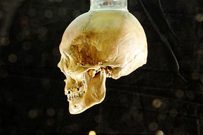 Bí ẩn xuyên thế kỷ thi hài <i>“Shakespeare của văn học Đức”</i>