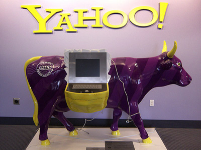 Yahoo thử nghiệm kết quả tìm kiếm 3-trong-1