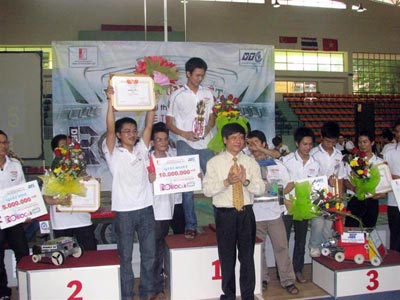 Robocar - cuộc thi trí tuệ trẻ mới