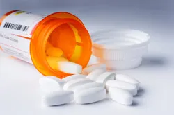 Dùng Vitamin D dạng uống có thể ngăn một số bệnh về da