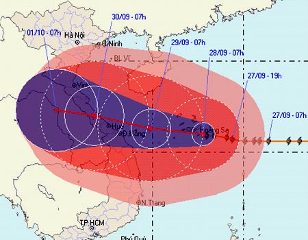 Đêm mai bão cấp 12 đổ bộ vào miền Trung