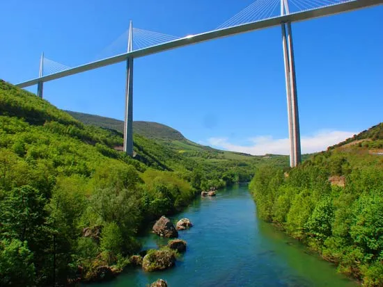 Cầu Millau, tác phẩm công nghệ và mỹ thuật tuyệt vời