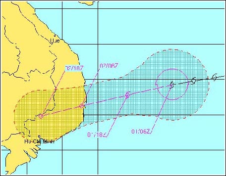 Bão Marinae gây mưa to từ Huế tới Bình Thuận