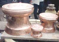 Đúc thành công trống đồng Đông Sơn