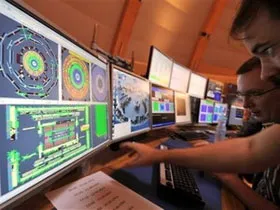 LHC phá kỷ lục thế giới về mức tạo năng lượng